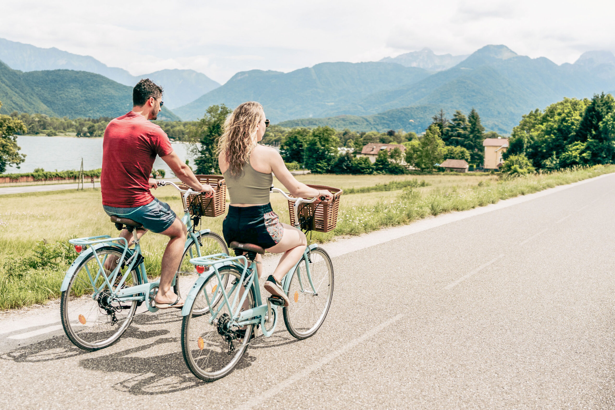 verhuur van fietsen voor tochten in de Alpen