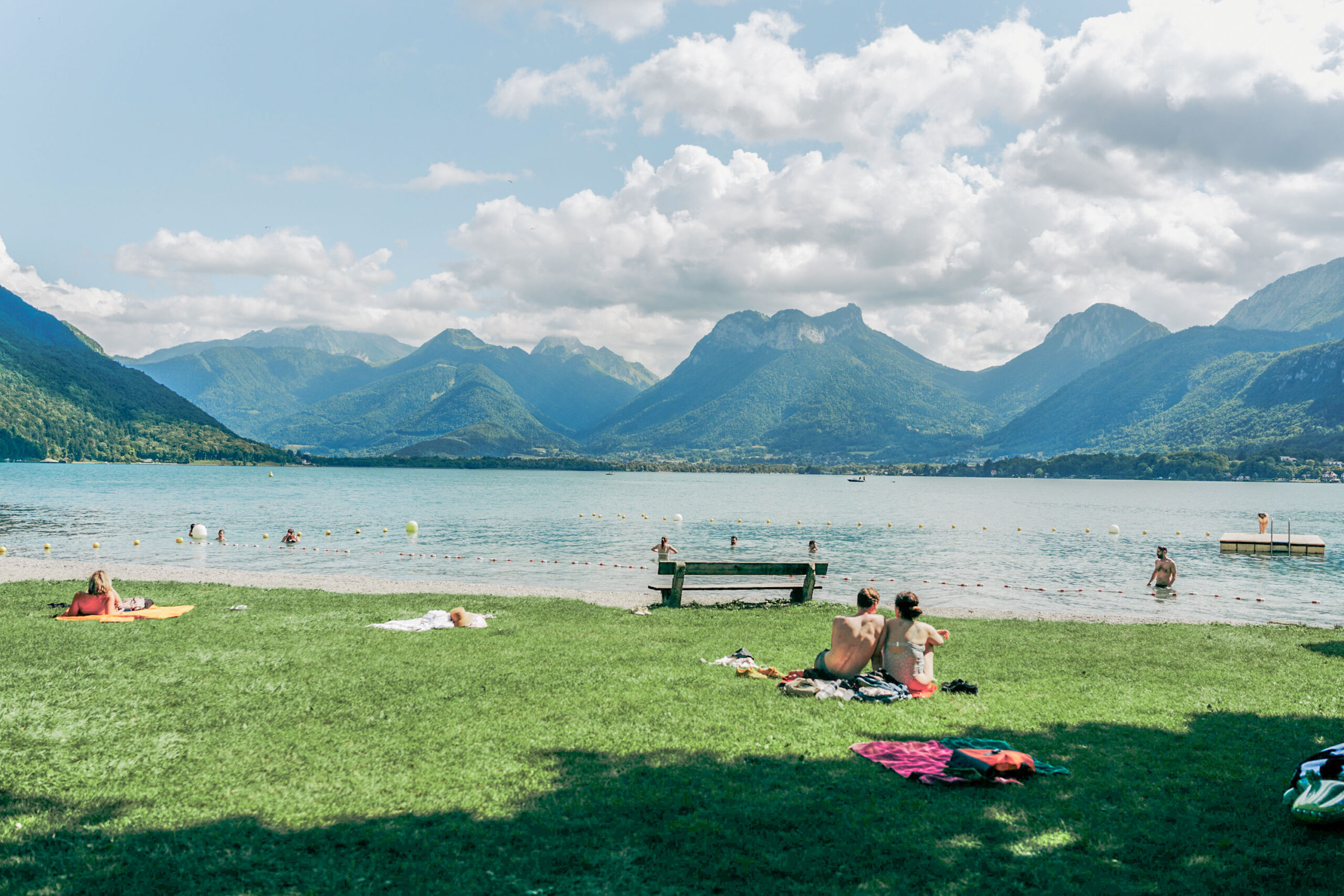 relaxing family vacations at Lake Annecy
