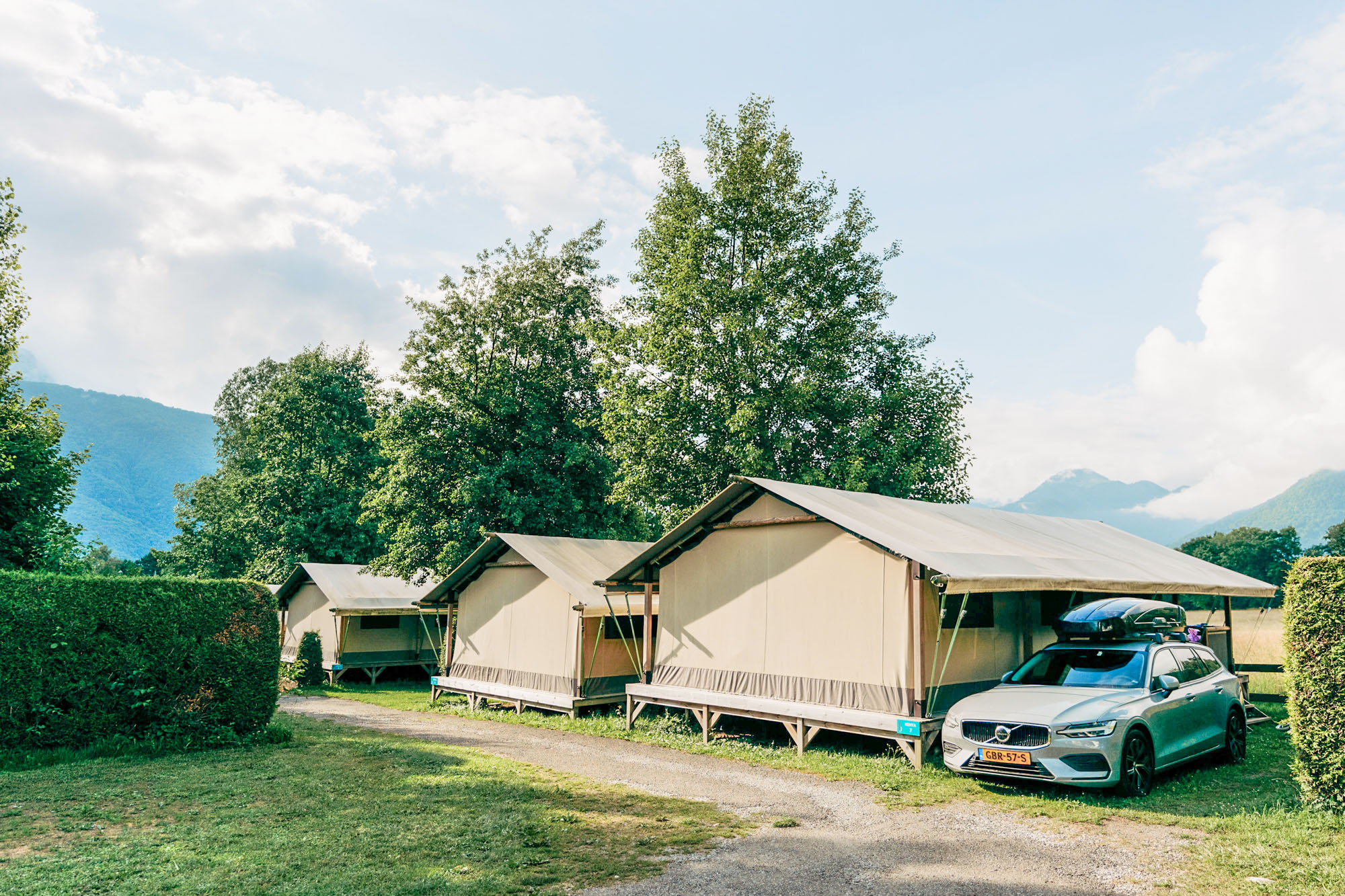 tentes insolites vacances camping les fontaines